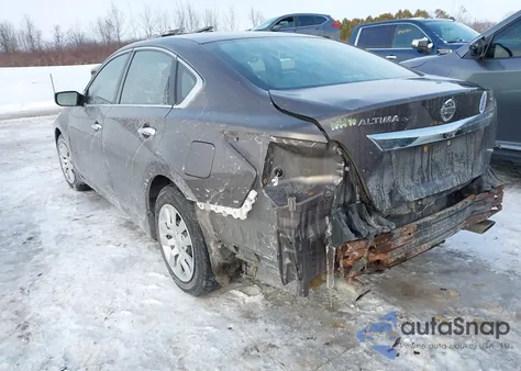 2015 Nissan Altima 2.5 S из США, поврежденный, VIN 1N4AL3AP8FC225109